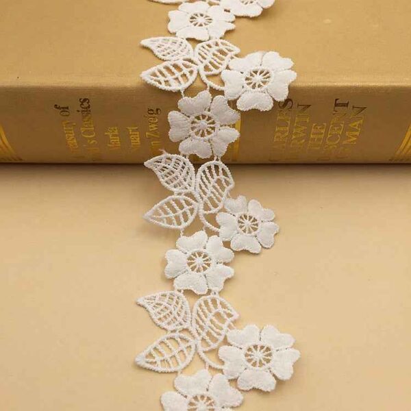 5.5cm Milk Fiber Water-Soluble Floral Embroidered Lace Trim – 10 Yards