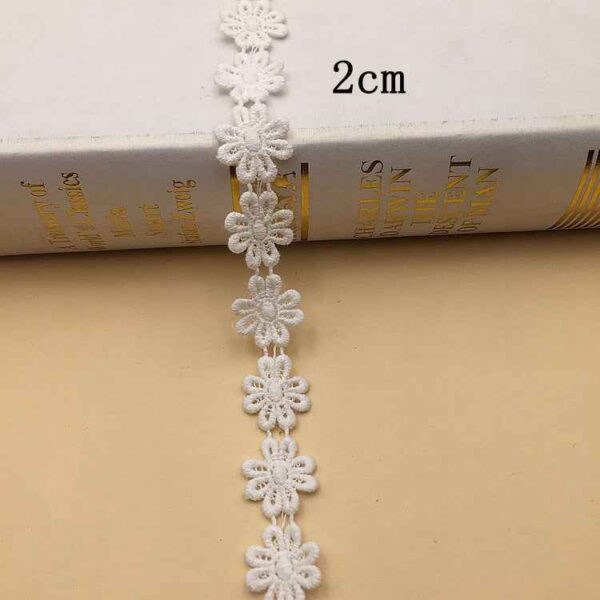 1.5-4cm White Cotton Floral Embroidered Lace Trim 10 Yards