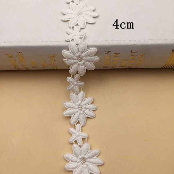 1.5-4cm White Cotton Floral Embroidered Lace Trim 10 Yards - Image 18
