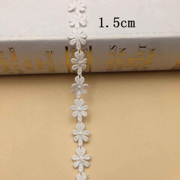 1.5-4cm White Cotton Floral Embroidered Lace Trim 10 Yards