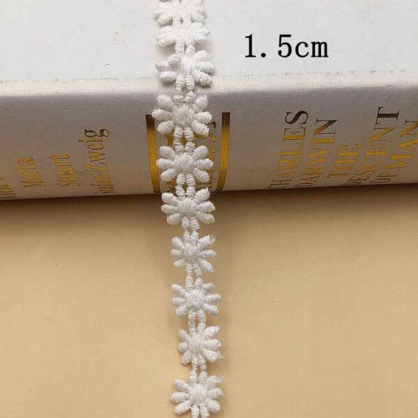 1.5-4cm White Cotton Floral Embroidered Lace Trim 10 Yards