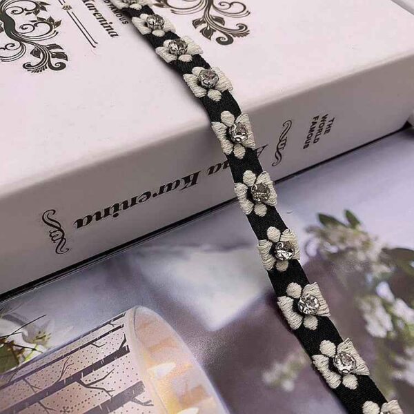 1.5cm Ethnic Jacquard Lace Trim with Glass Beads – 40 Yards