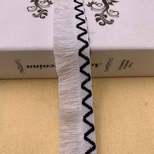 3CM Wide Wavy Fringe Lace Trim DIY Clothing Embellishment 10 Yards