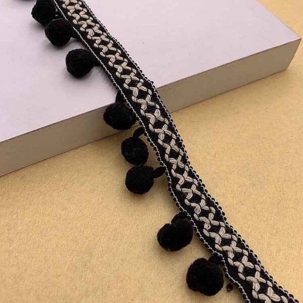 1.5cm Pom-Pom Trim for Clothing & Home Décor – 10 Yards