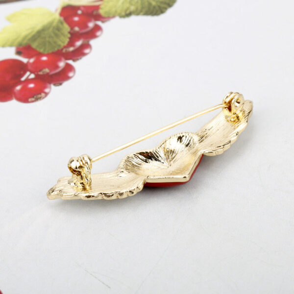 Cardcaptor Sakura Heart and Angel Wing Brooch Pin 2Pcs - Image 2