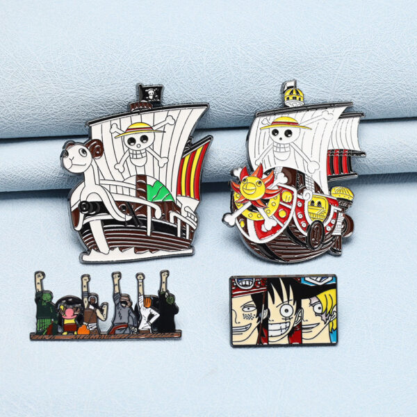 One Piece Thousand Sunny Metal Brooch Pin 5 Pack - Image 7