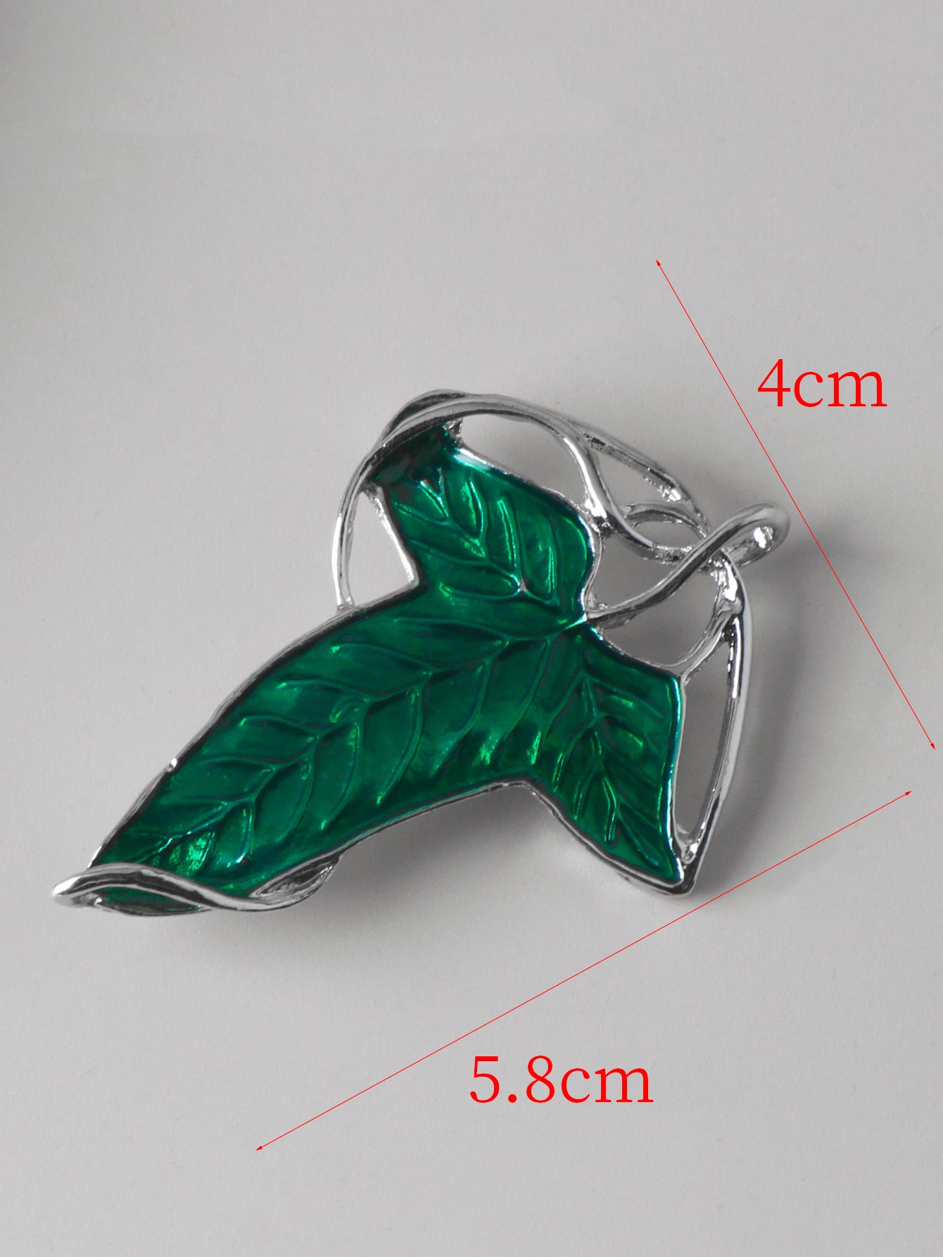 The Lord of the Rings Elven Leaf Brooch Pin with Silver Plating 4 Pack - Image 4