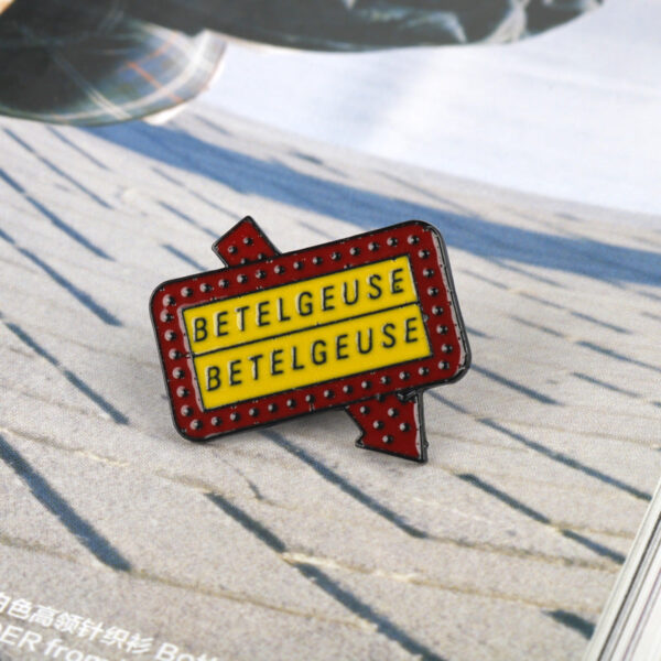 Beetlejuice Betelgeuse Alloy Brooch 4 Pack - Image 4