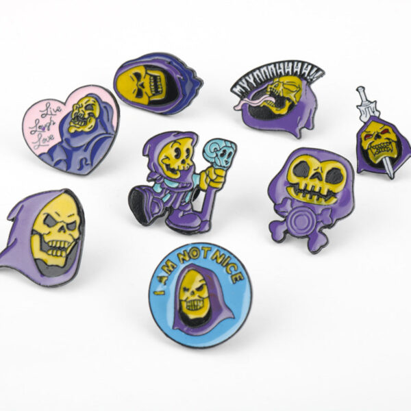Halloween Purple Turban Skull King Alloy Brooch 9 Pack - Image 3