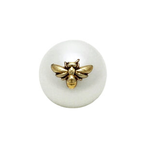 11mm Exquisite Black and White Pearl Bee Buttons with Loop 20pcs