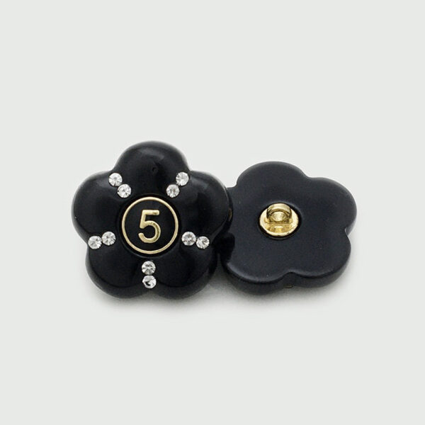 17.5/22.5mm Number 5 Black White Flower Diamond Resin Buttons 12pcs - Image 4