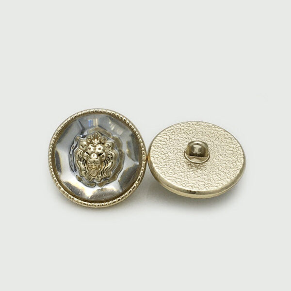 17.5/20/22.5mm Lion Head Transparent Resin Metal Buttons 12pcs - Image 4