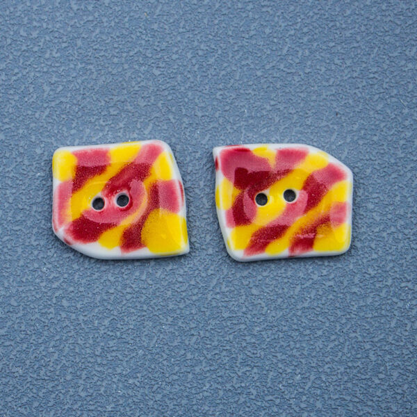 Trapezoidal 2 Hole Hand Painted Flower Flame Ice Cream Ceramic Buttons 4pcs - Image 5