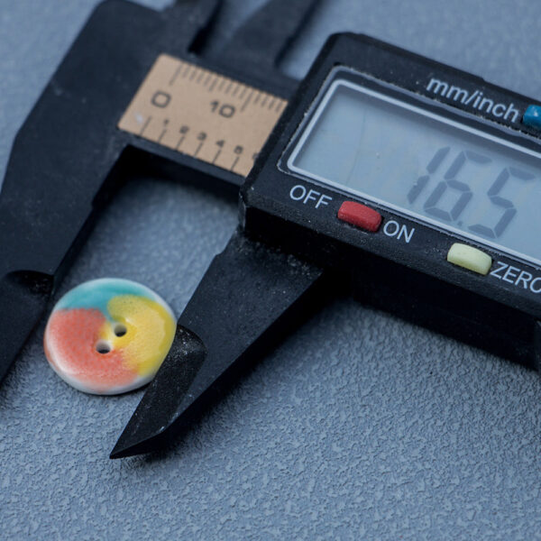 16mm Red Yellow Blue Round 2 Hole Ceramic Buttons for DIY Bracelets 10pcs - Image 3