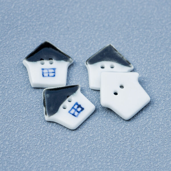 22mm Black and White Small House 2 Hole Hand Painted Ceramic Buttons 10pcs - Image 2