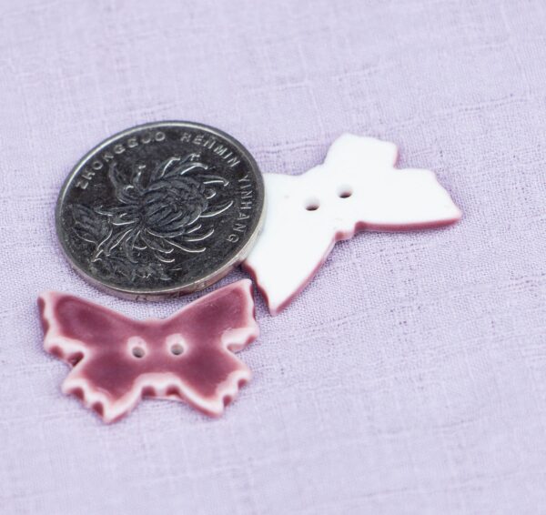 24mm Vintage Purple-Red Butterfly 2-Hole Handmade Ceramic Buttons 6pcs - Image 2