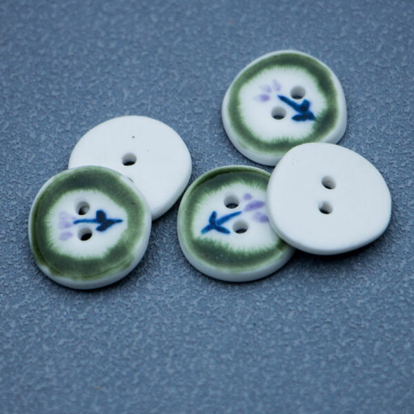 20mm Irregular Round Green Flower Hand-Painted Ceramic Buttons 4pcs - Image 3