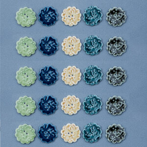 32mm Round 2-Hole Handmade DIY Ceramic Buttons with Snowflake Elk Pattern 6PCS