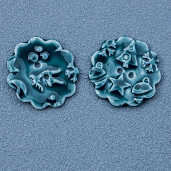 32mm Round 2-Hole Handmade DIY Ceramic Buttons with Snowflake Elk Pattern 6PCS - Image 9