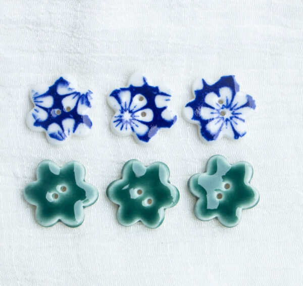 18mm Yellow Green Blue Small Flower Ceramic Buttons for DIY Brooch Accessories 10pcs - Image 2