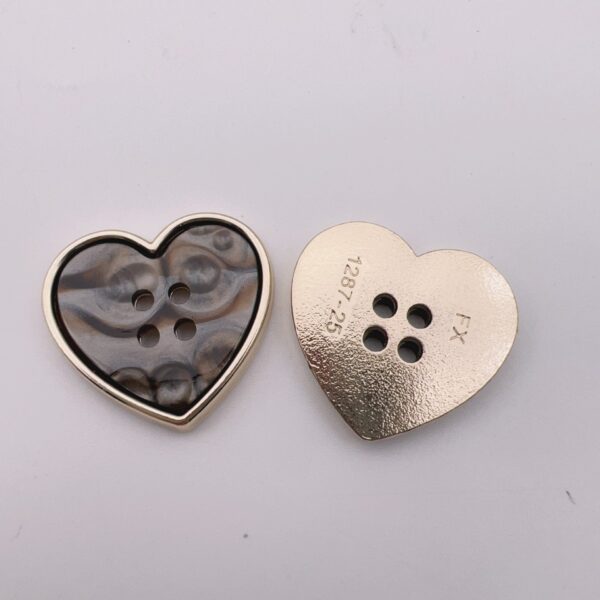 25mm Pearlized Resin Heart Shaped 4-Hole Metal Buttons 50pcs - Image 3