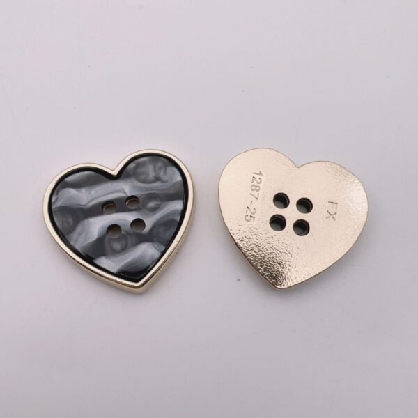 25mm Pearlized Resin Heart Shaped 4-Hole Metal Buttons 50pcs - Image 4