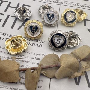 21mm Diamond Heart-Shaped Number 5 Metal Brooch 10PCS