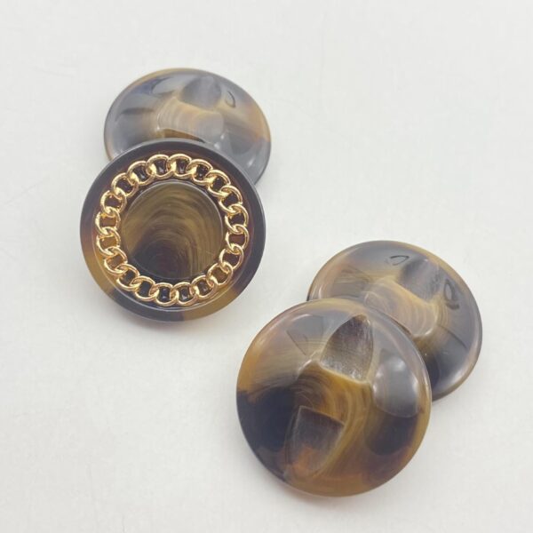 25mm Gold-Tone Chain Mesh Resin Buttons Hidden Shank 48 Pack - Image 9