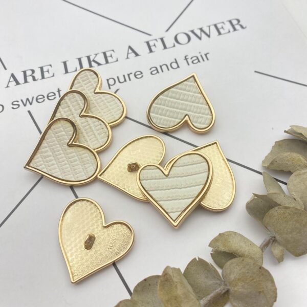 25mm Leather Surface Heart-Shaped Metal Shank Buttons 10pcs - Image 2