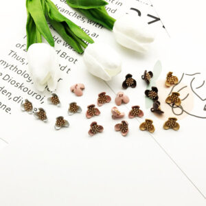 15mm Flower Style Metal Shank Buttons with Stamen 48 Pack