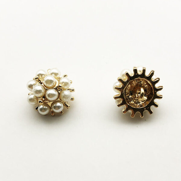 24L Sunflower Metal Shank Buttons White Black Red Pearls 48 Pack - Image 2