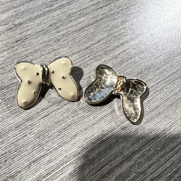 30mm Butterfly Starry Metal Large Shank Buttons 50 Pack - Image 5