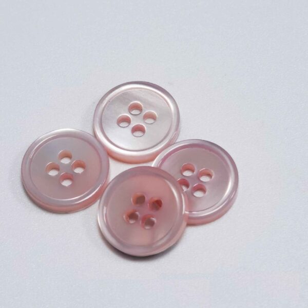 16L (10mm) Round 4-Hole Mother of Pearl Shell Buttons 100 Pack