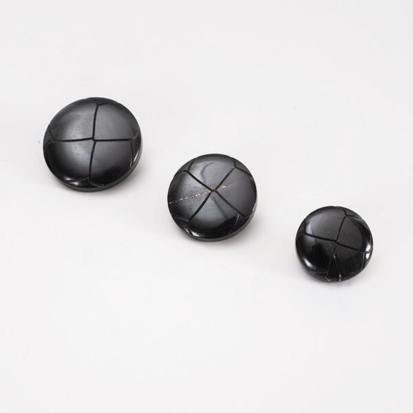 25mm Round Black Vintage Horn Buttons with Shank 10pcs - Image 3