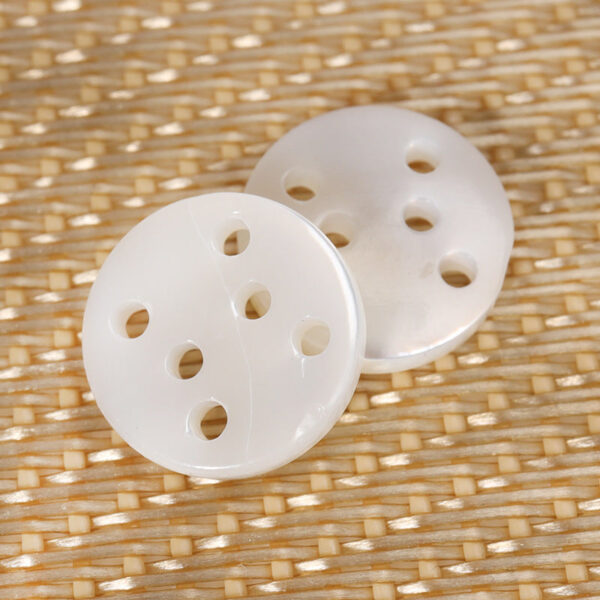 11.5mm Natural Round Six-Hole White and Black Shell Buttons - Image 3