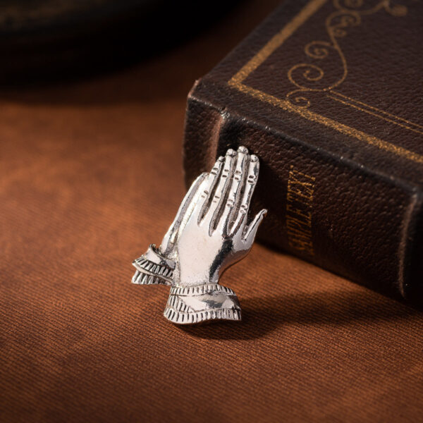 Zinc Alloy Metal Brooch Praying Hands Men's Suit Lapel Pin 3pcs
