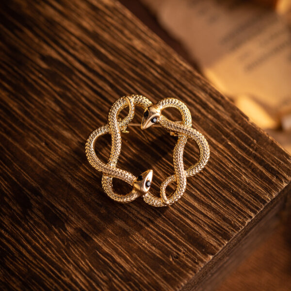 Retro Gold and Silver Flower and Snake Metal Brooch 4pcs - Image 5