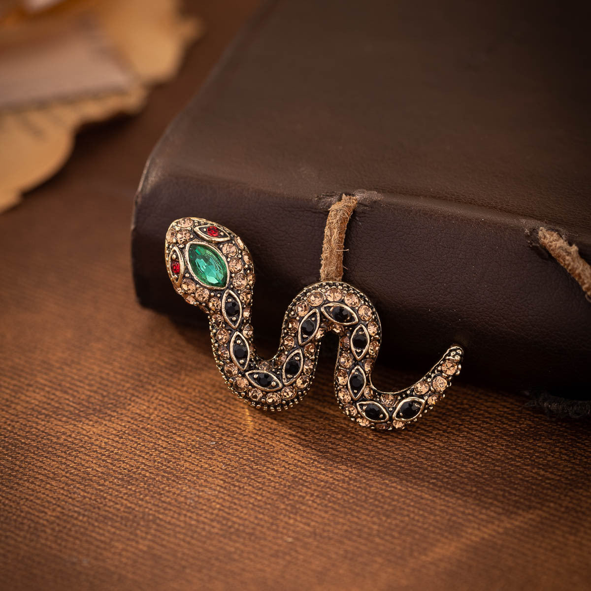 Retro Rhinestone Little Snake Brooch Animal Pin 2 Pack - Image 4