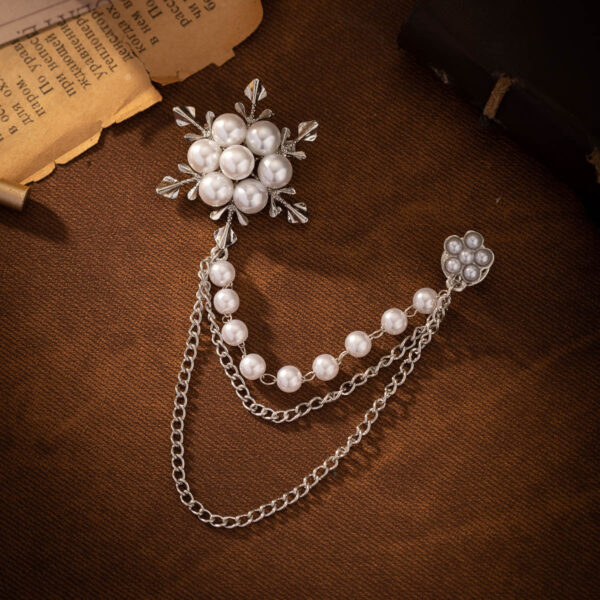Fashion Clothing Tassel Chain Snowflake Pearl Brooch 2 Pack - Image 4