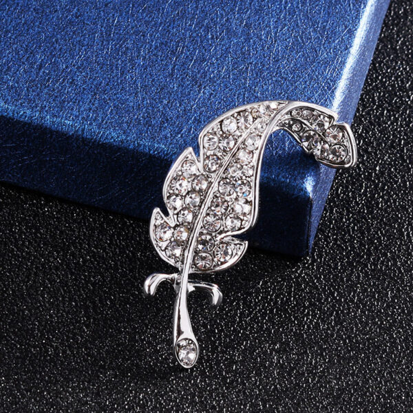 Gold and Silver Feather Diamond-Inlaid Brooch 4 Pack - Image 2