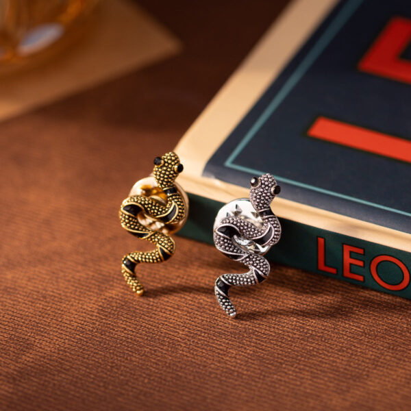 Mini Vintage Little Snake Brooch Men's Personality Pin 4pcs