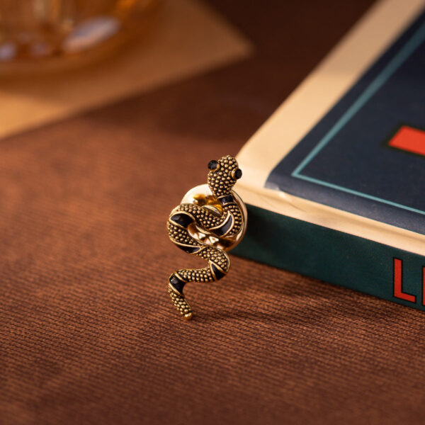 Mini Vintage Little Snake Brooch Men's Personality Pin 4pcs