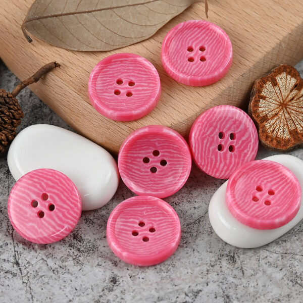 15-25mm Round 4 Hole Colorful Urea Buttons with Imitation Marble Pattern - Image 6