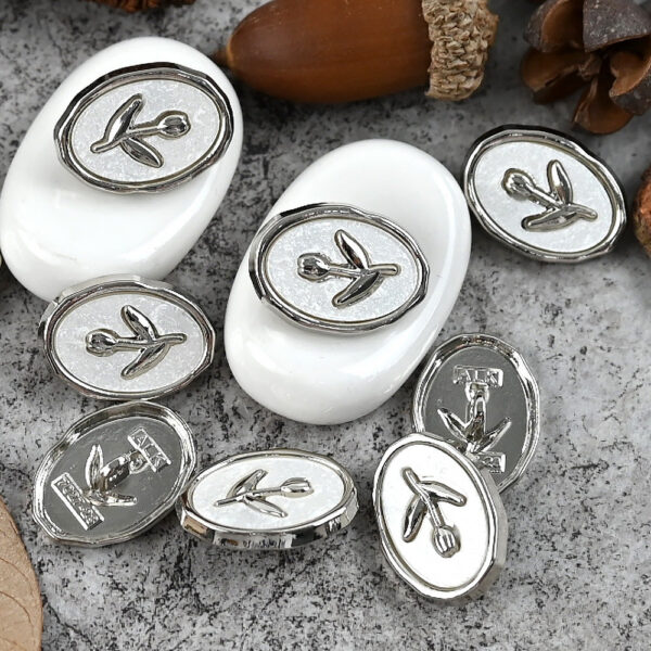 18/23mm Gold Silver Tulip Oval Metal Shank Buttons for Sweater Cardigans 20pcs - Image 4