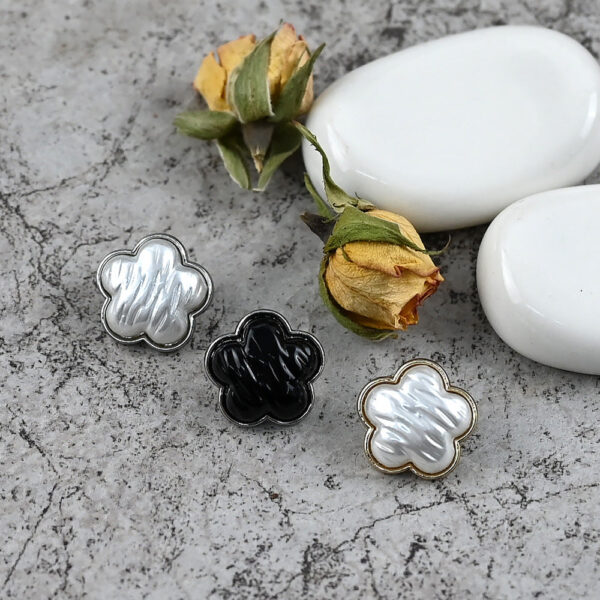 14mm French-Style Small Floral 3D Exquisite Metal Resin Buttons with Shank 12pcs - Image 2