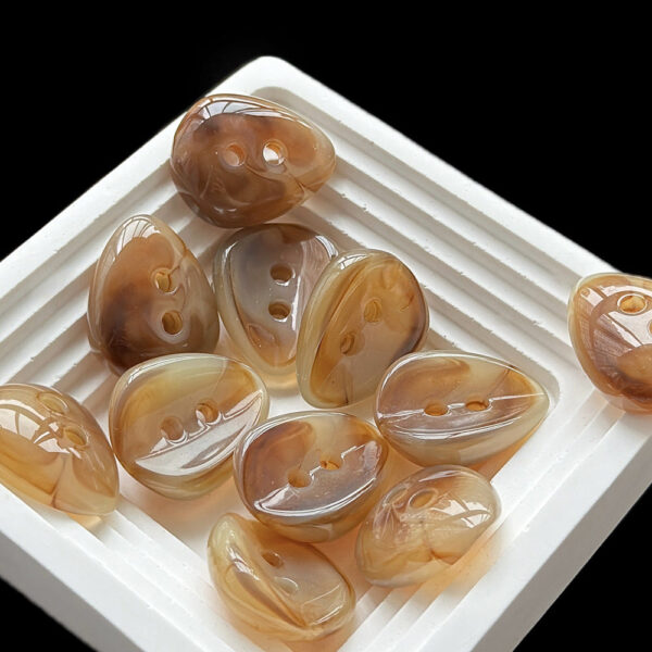 23x28mm Amber and Milky White 3D Melon Seed Shaped 2 Hole Resin Buttons 40pcs - Image 2