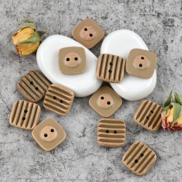 17.5mm Khaki Brown Vintage Square Wood Buttons with Double Sided Usability 20pcs - Image 3