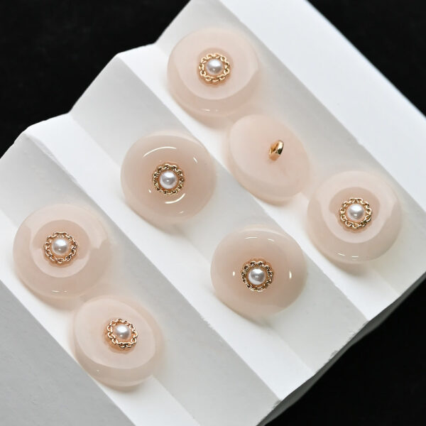 11.5-20mm Mustard Yellow Black Pearl Resin Alloy Shank Buttons 20pcs - Image 3