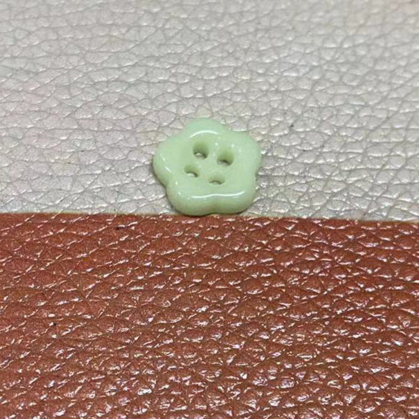 Simple Flower Shaped Four Hole Ceramic Clothing Buttons,10pcs