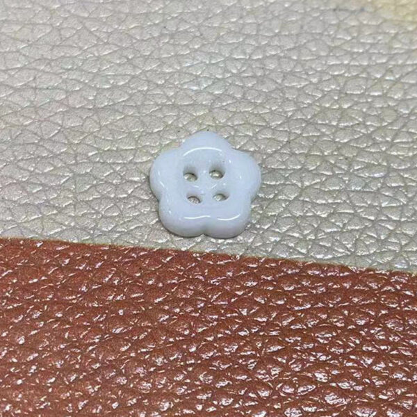 Simple Flower Shaped Four Hole Ceramic Clothing Buttons,10pcs